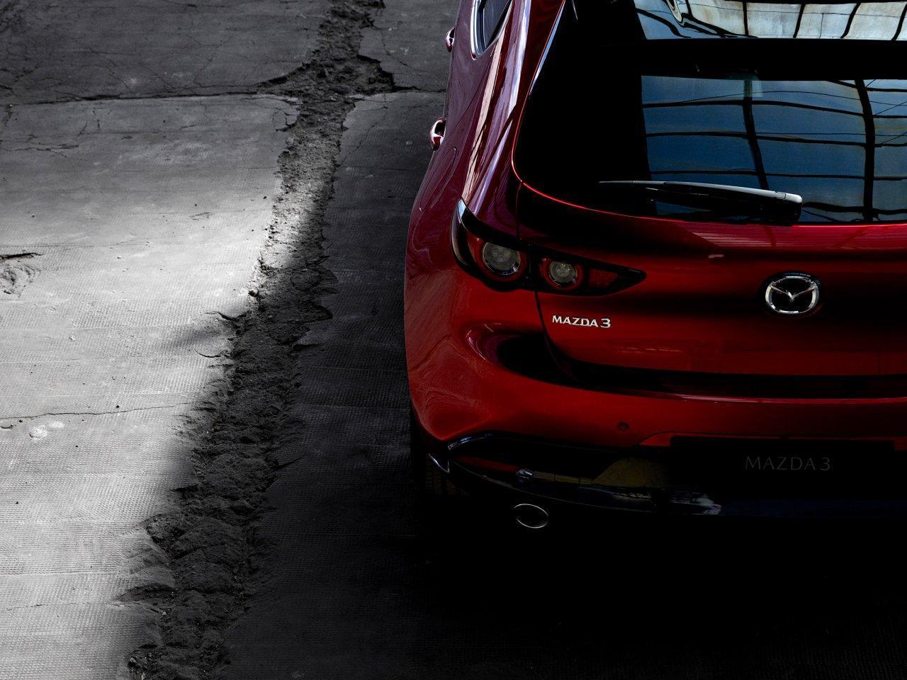 MAZDA 3 Hatchback New